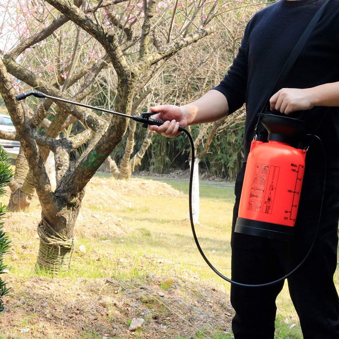 What to consider while buying Garden Sprayer